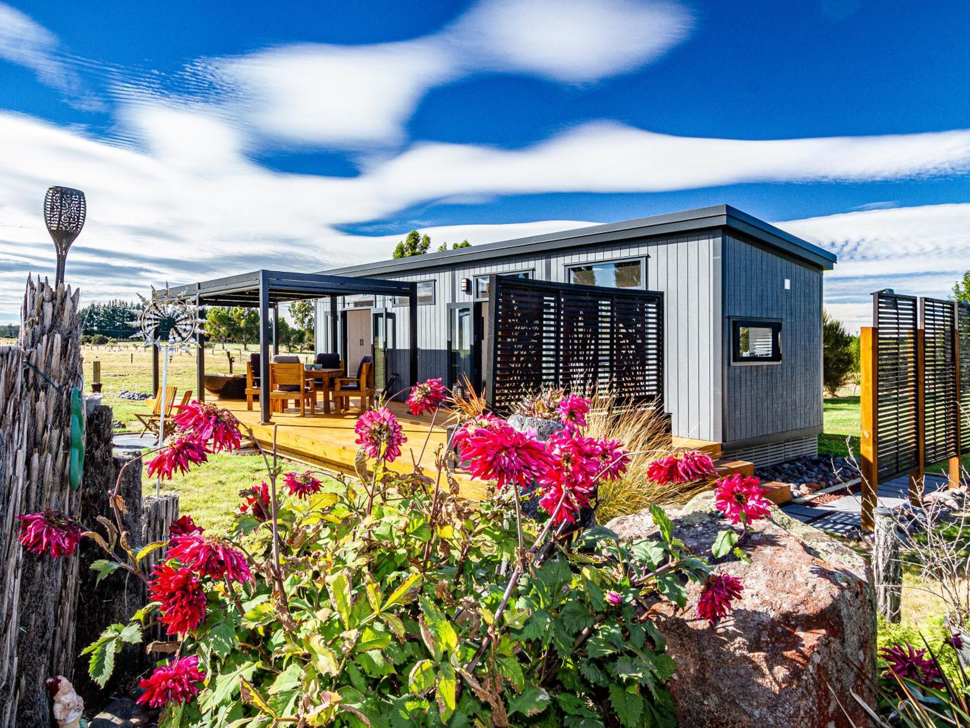 Mangateitei Views - Rangataua Tiny Home Охакун Екстериор снимка